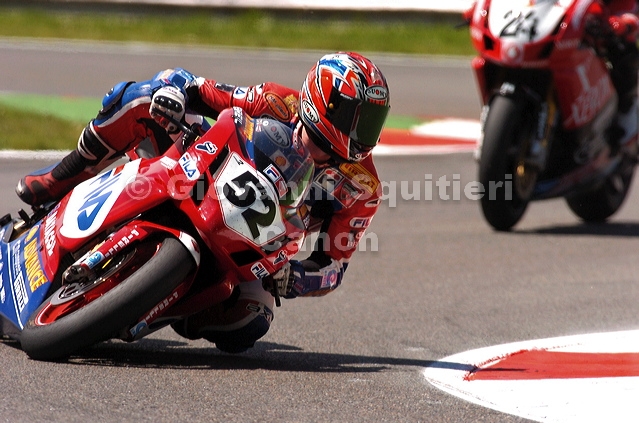 sbk2004monza_1984.jpg