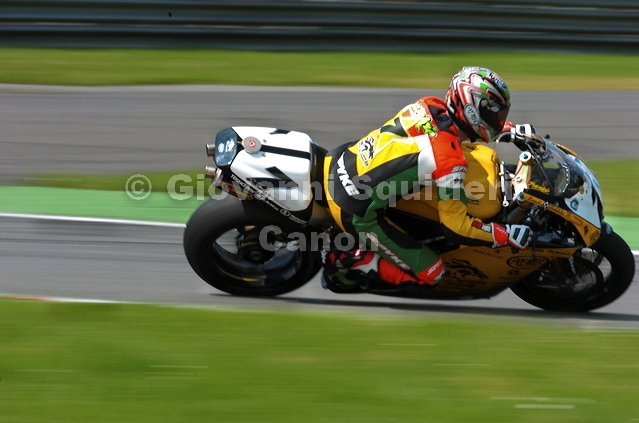 sbk2004monza_2260.jpg